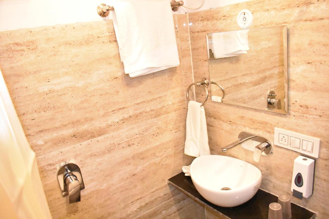 Hotel Shagun Residency Mathura Luaran gambar
